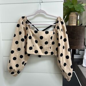 Vestique polka dot crop top